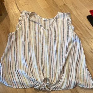 Summer top , too short never worn